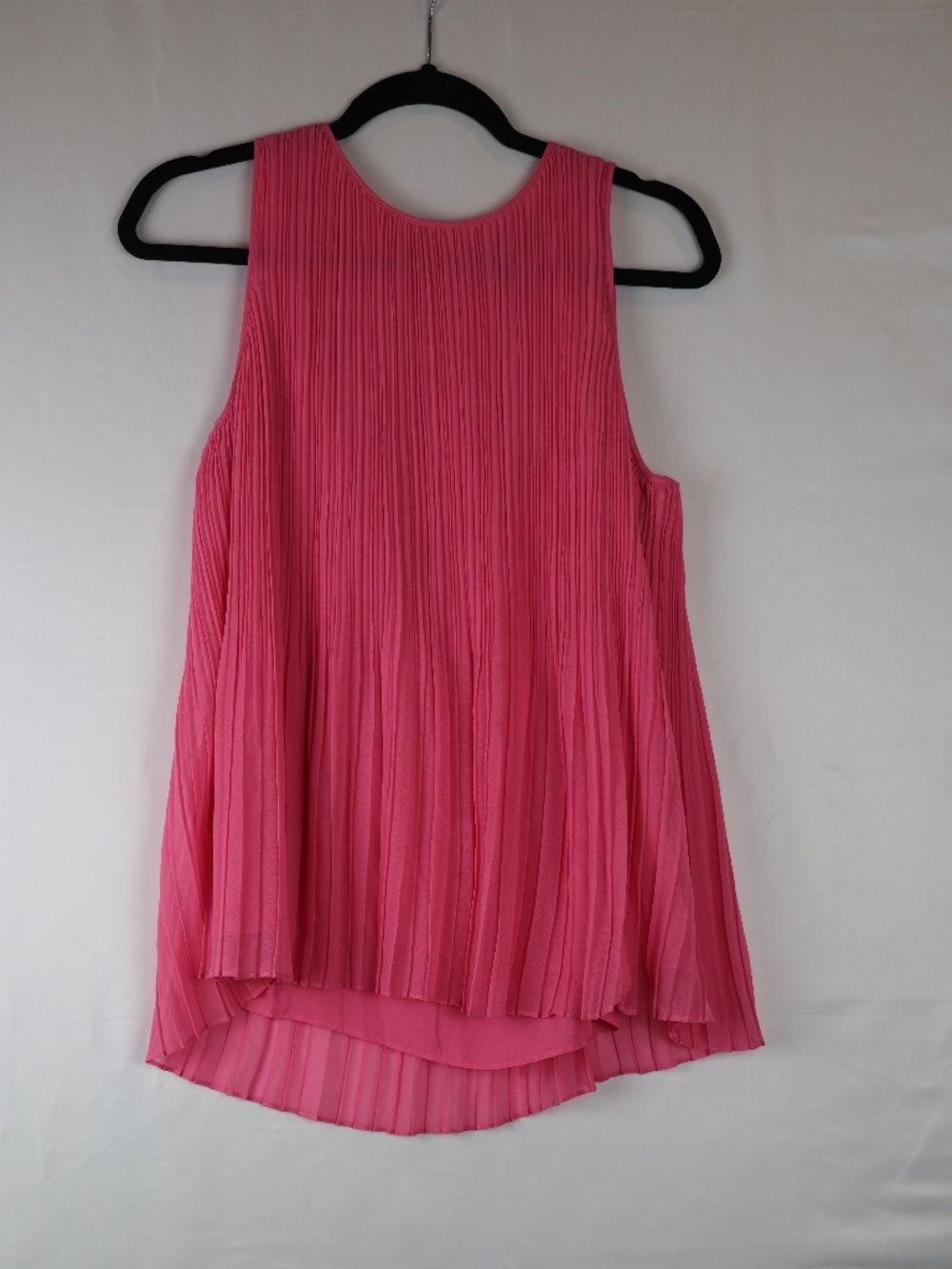 Halogen Pink Pleated Sleeveless Blouse